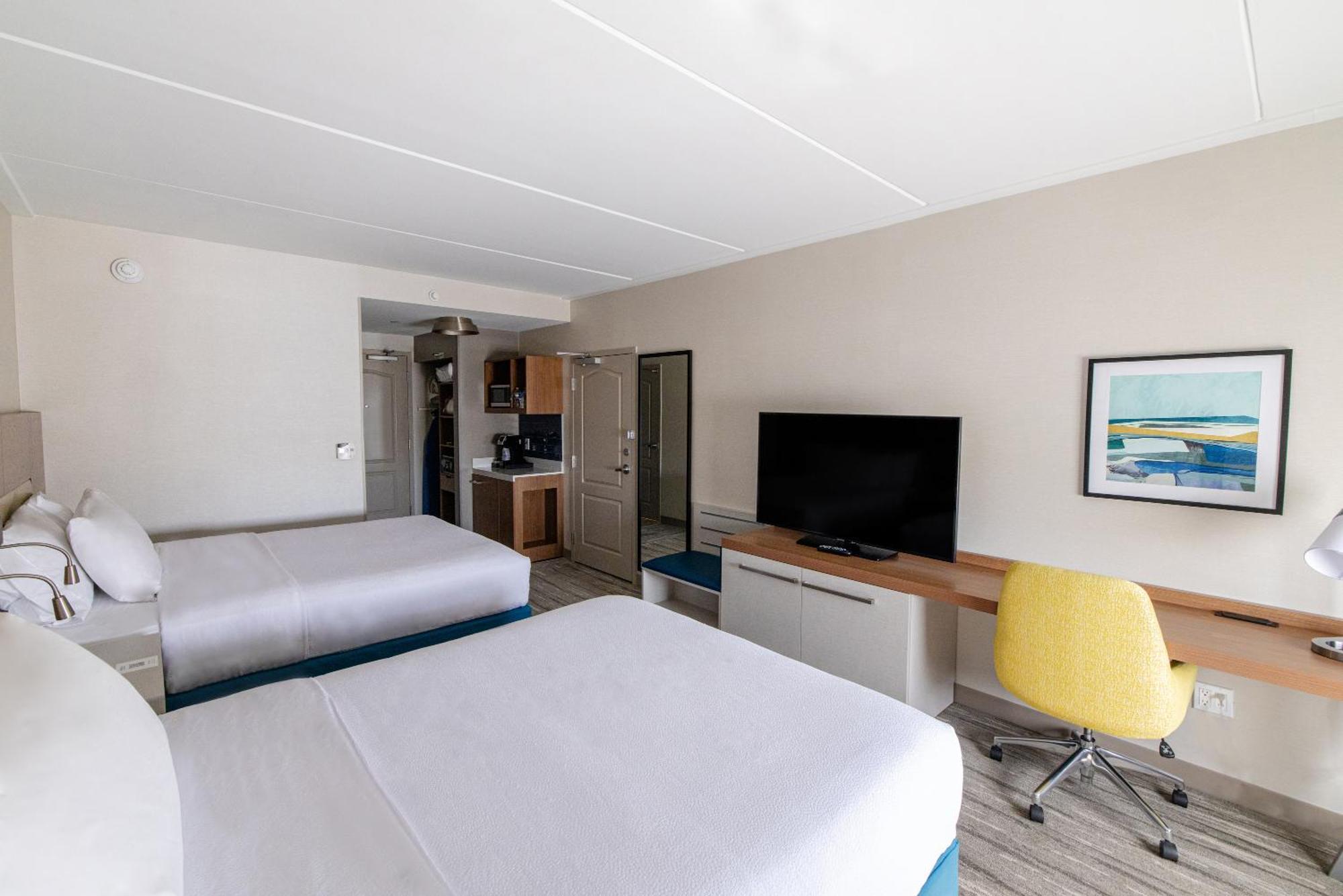 Hilton Garden Inn Lakewood Exterior foto